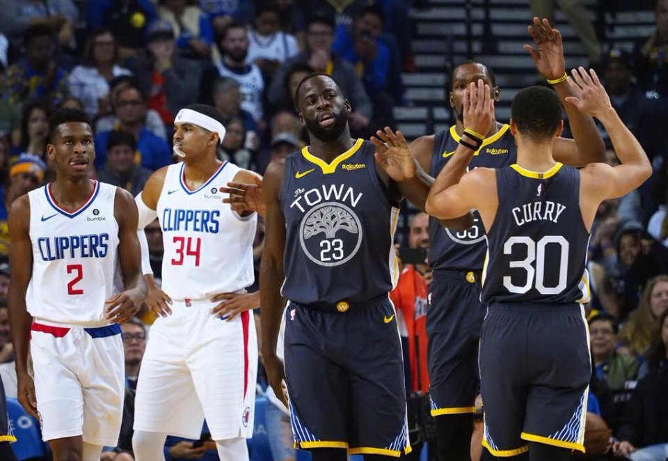 太空人并非 太空人并非